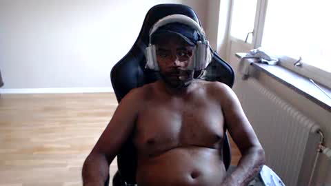 dan_the_man43 online show from June 27, 5:18 pm