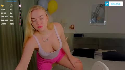 Dana online show from March 30, 5:25 pm