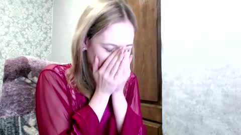 Snapshot of dana_smilex chatting on October 6, 6:27 pm Dana SmileX online show from October 6, 6:27 pm