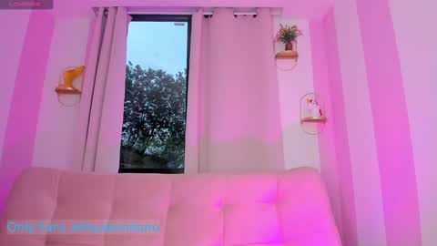 Snapshot of danafinet chatting on September 17, 11:01 am A B B Y online show from September 17, 11:01 am