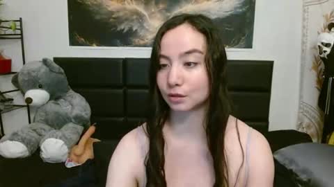 Lea lei-a online show from February 25, 12:04 pm