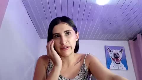 Snapshot of danellahouston chatting on February 9, 5:43 pm Danella Houston online show from February 9, 5:43 pm