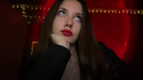 dangerous_softness online show from March 17, 4:21 pm