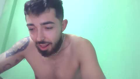 dani3l9905 online show from December 4, 4:44 am