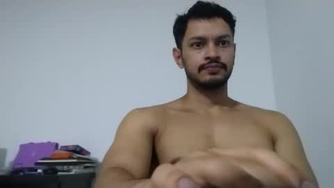 Snapshot of dani587378 chatting on February 8, 1:22 am dani587378 online show from February 8, 1:22 am