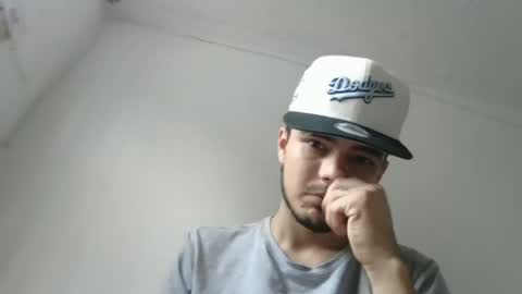 Snapshot of dani_42017 chatting on December 9, 12:30 pm dani_42017 online show from December 9, 12:30 pm