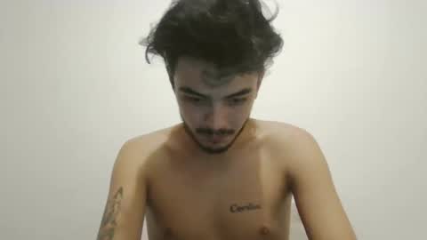 Snapshot of dani_42017 chatting on February 10, 3:57 am dani_42017 online show from February 10, 3:57 am