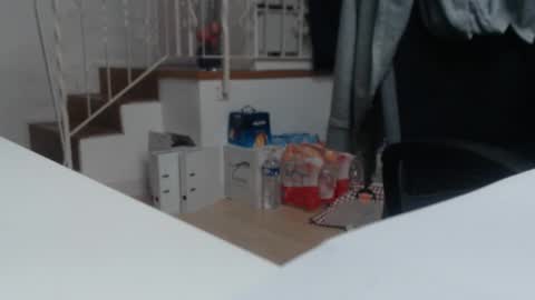 Snapshot of dani_alpina chatting on January 14, 10:32 am dani_alpina online show from January 14, 10:32 am