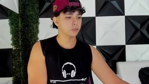 dani_cumboy online show from September 11, 3:45 pm