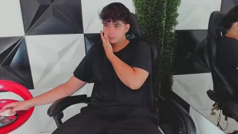 dani_cumboy online show from September 30, 2:11 pm