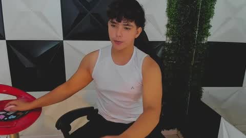 dani_cumboy online show from October 1, 1:06 pm