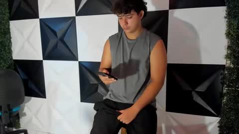 dani_cumboy online show from October 25, 2:35 pm