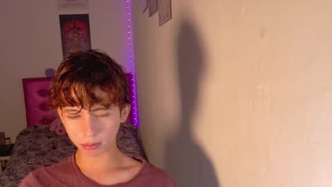 Snapshot of dani_dancer chatting on December 16, 9:09 pm Dani Dancer online show from December 16, 9:09 pm