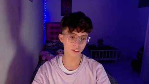 Snapshot of dani_dancer chatting on January 16, 12:25 am Dani Dancer online show from January 16, 12:25 am