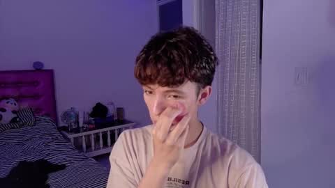 Snapshot of dani_dancer chatting on February 15, 11:23 pm Dani Dancer online show from February 15, 11:23 pm