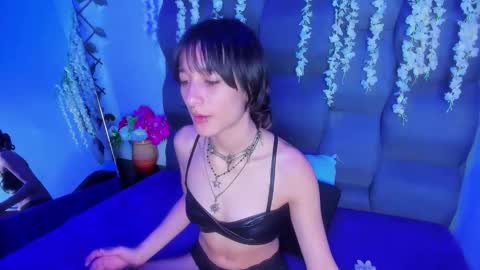 dani_dream online show from April 3, 2:04 pm