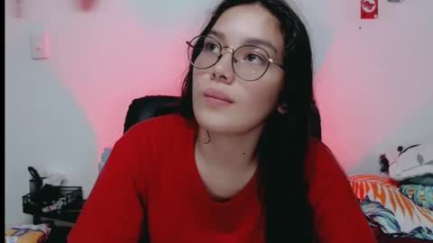 Snapshot of dani_jocelyn chatting on December 14, 11:12 pm dani y jocelyn online show from December 14, 11:12 pm