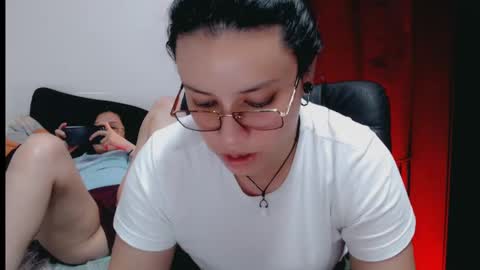 Snapshot of dani_jocelyn chatting on January 28, 7:53 pm dani y jocelyn online show from January 28, 7:53 pm