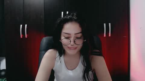 Snapshot of dani_jocelyn chatting on February 6, 10:10 pm dani y jocelyn online show from February 6, 10:10 pm