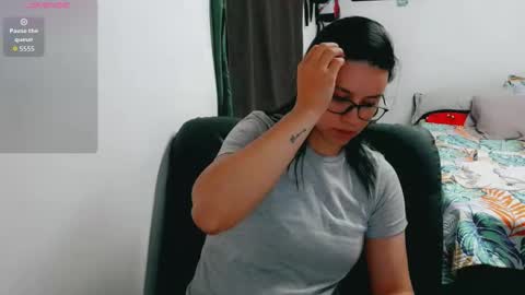 Snapshot of dani_jocelyn chatting on November 11, 7:14 pm dani y jocelyn online show from November 11, 7:14 pm