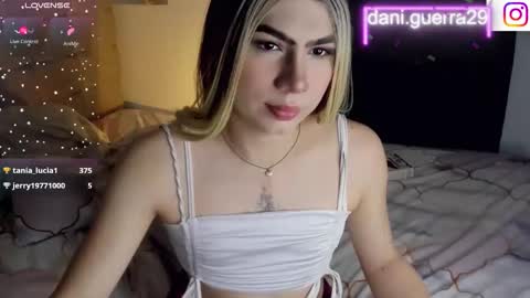 dani online show from December 17, 9:26 am