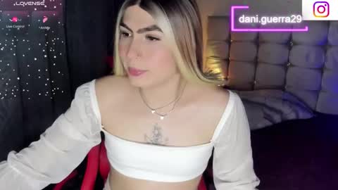 Snapshot of dani_lovet1 chatting on May 16, 3:47 am dani online show from May 16, 3:47 am