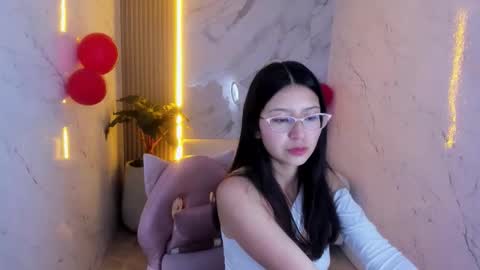 Snapshot of dani_tf chatting on February 16, 12:45 pm dani_tf online show from February 16, 12:45 pm