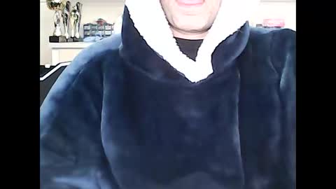 danibig94 online show from January 19, 2:32 pm