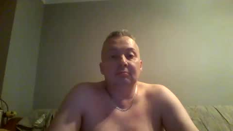 Snapshot of daniel0028 chatting on November 11, 8:09 pm dan online show from November 11, 8:09 pm