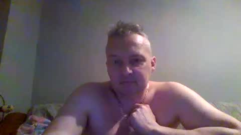 Snapshot of daniel0028 chatting on November 16, 12:38 am dan online show from November 16, 12:38 am