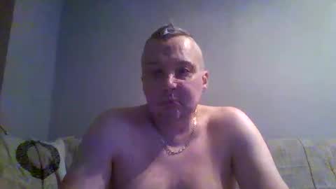 Snapshot of daniel0028 chatting on November 23, 9:03 pm dan online show from November 23, 9:03 pm