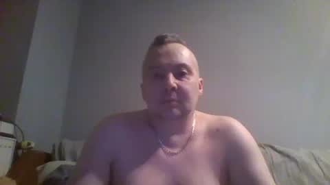 Snapshot of daniel0028 chatting on February 1, 1:48 am dan online show from February 1, 1:48 am