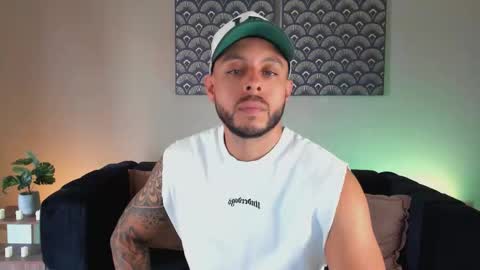 daniel_kingxxx online show from March 10, 1:05 pm