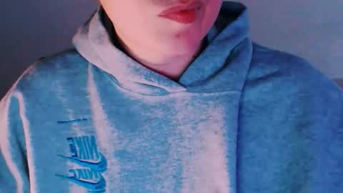 daniel_ruis16 online show from April 12, 10:37 pm