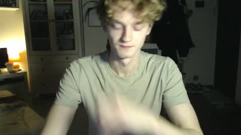 Daniel online show from April 7, 8:09 pm