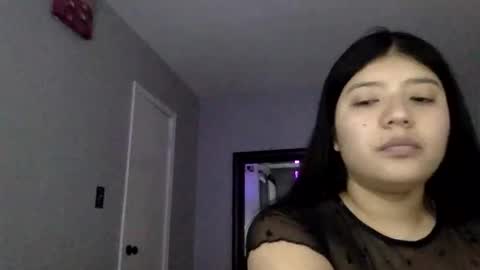 daniela123335228 online show from February 6, 7:28 pm