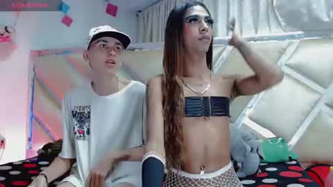 daniela_doll_ online show from June 26, 3:44 am