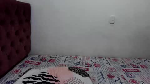Snapshot of daniela_sexy34 chatting on March 4, 11:11 pm daniela_sexy34 online show from March 4, 11:11 pm