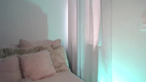 Lucia online show from September 10, 6:52 pm