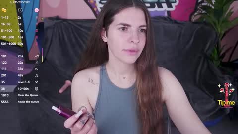 Snapshot of danielareign chatting on November 16, 1:49 pm danielareign online show from November 16, 1:49 pm