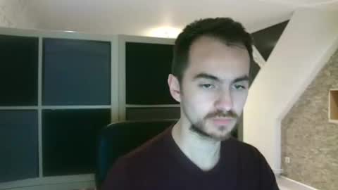 Snapshot of danielbt28 chatting on February 23, 8:22 pm danielbt28 online show from February 23, 8:22 pm