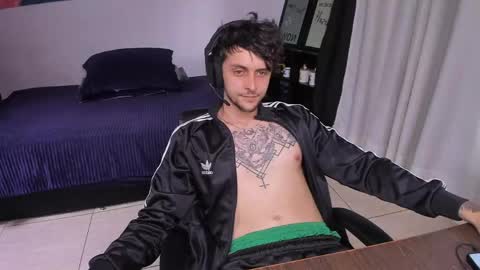 Snapshot of daniele_bunny chatting on April 25, 7:00 pm Daniele Bunny online show from April 25, 7:00 pm