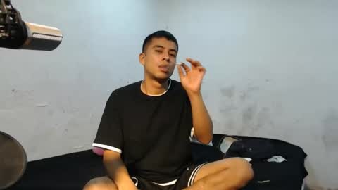 Snapshot of danielitopapii chatting on December 29, 5:01 pm danielitopapii online show from December 29, 5:01 pm