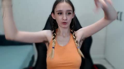 Daniella Martin online show from February 4, 12:11 pm