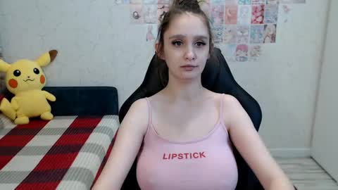 Daniella Martin online show from April 18, 12:36 am