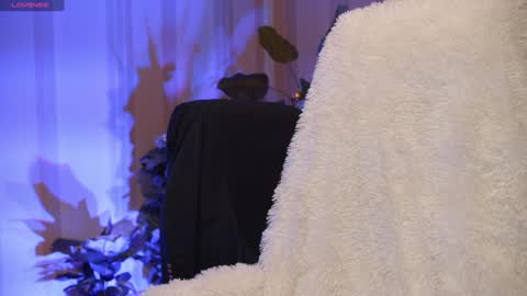 Danielle online show from January 16, 10:42 am