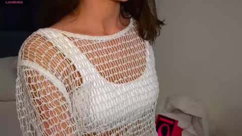 Danielle online show from February 6, 7:28 pm