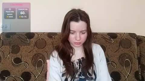 Mia online show from March 2, 7:15 am