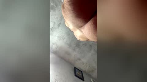 Snapshot of danig666 chatting on May 24, 1:38 pm danig666 online show from May 24, 1:38 pm