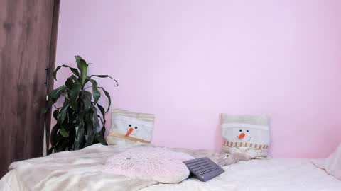 Snapshot of danii_jimenez chatting on December 23, 6:16 pm Daniela online show from December 23, 6:16 pm